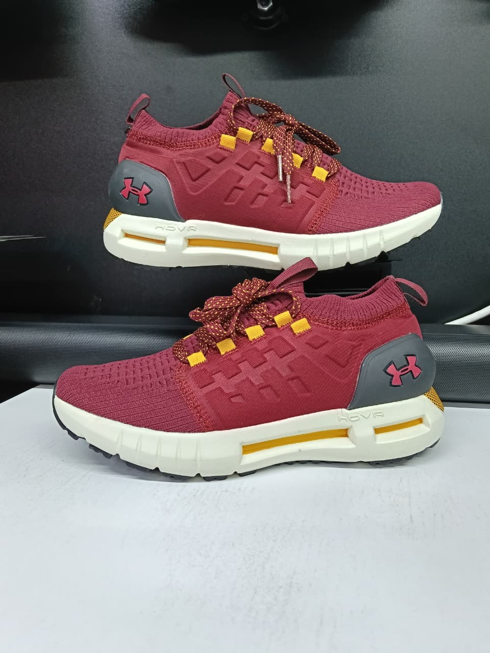 HoverFlex Knit Trainers – Adaptive Cushion Performance Sneakers