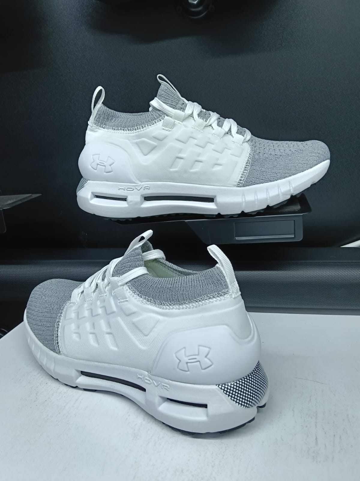 HoverFlex Knit Trainers – Adaptive Cushion Performance Sneakers