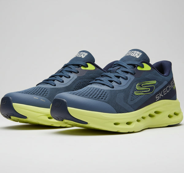 🔴Skechers GoRun Glide-Step Slip-Ins Performance Sneakers🔴