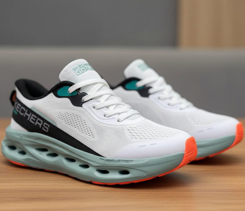 🔴Skechers GoRun Glide-Step Slip-Ins Performance Sneakers🔴