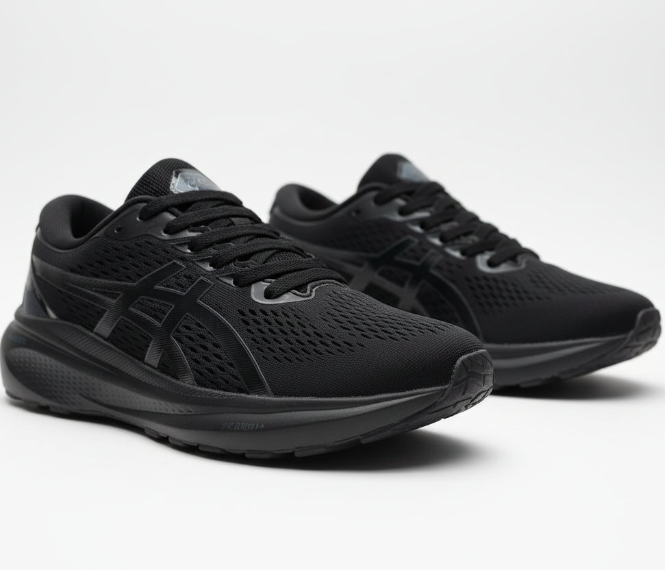 Lightweight Running Shoes with Cushioned Sole | Breathable Comfort for Daily Training