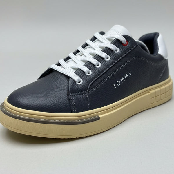 Men’s Premium Casual Sneakers – Comfortable Everyday Lace-Up Shoes
