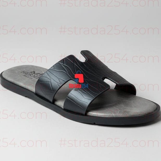 Unisex Luxury Leather Designer Sandals – Premium Casual Summer Slides | Comfortable Fashion Slippers