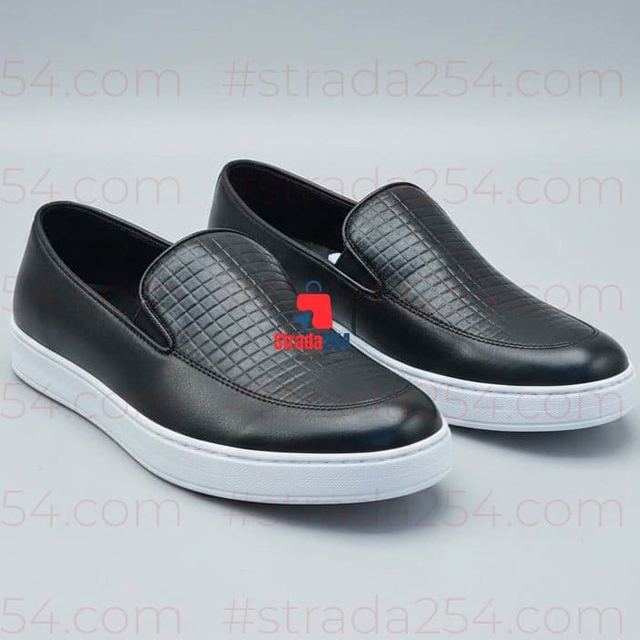 Premium Black Slip-On Casual Shoes – Lightweight Men’s Everyday Comfort Sneakers_GG