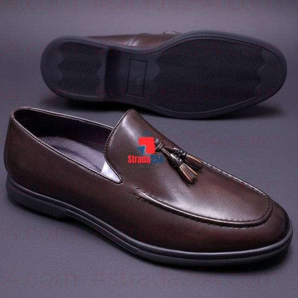CEO Prestige Tassel Loafers – Elegant Slip-On Dress Shoes for Men_1C