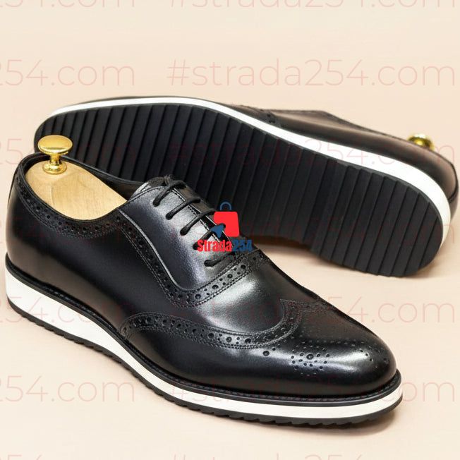 Men’s Brogue-Inspired Lace-Up Shoes – Smart Casual Shoes with White Sole_ba12s