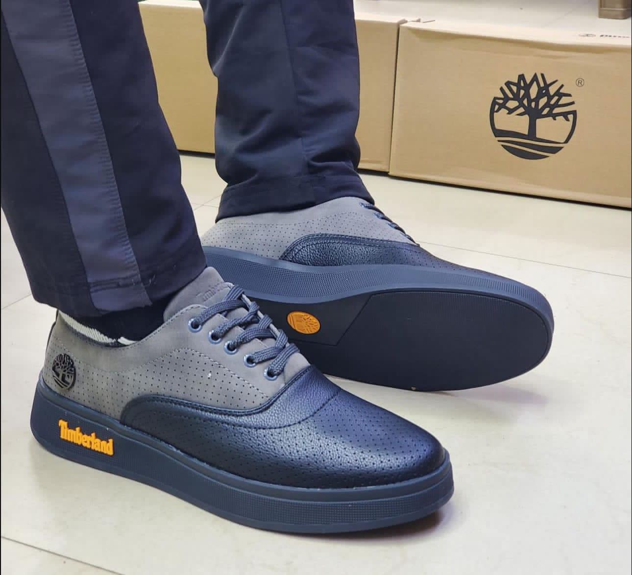 Men’s Casual Leather Sneakers – Dual-Tone