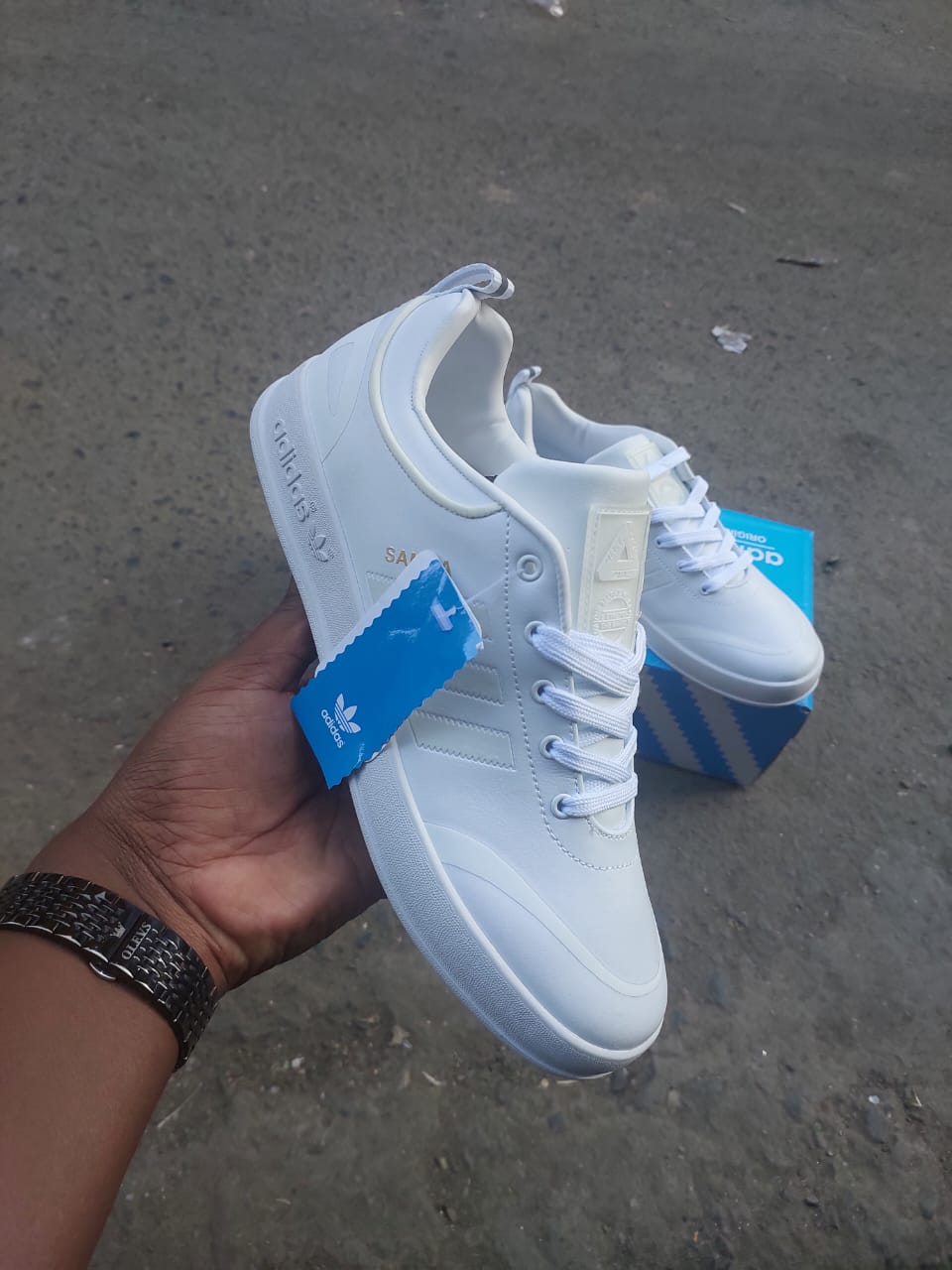 Classic Low-Top Street Sneakers