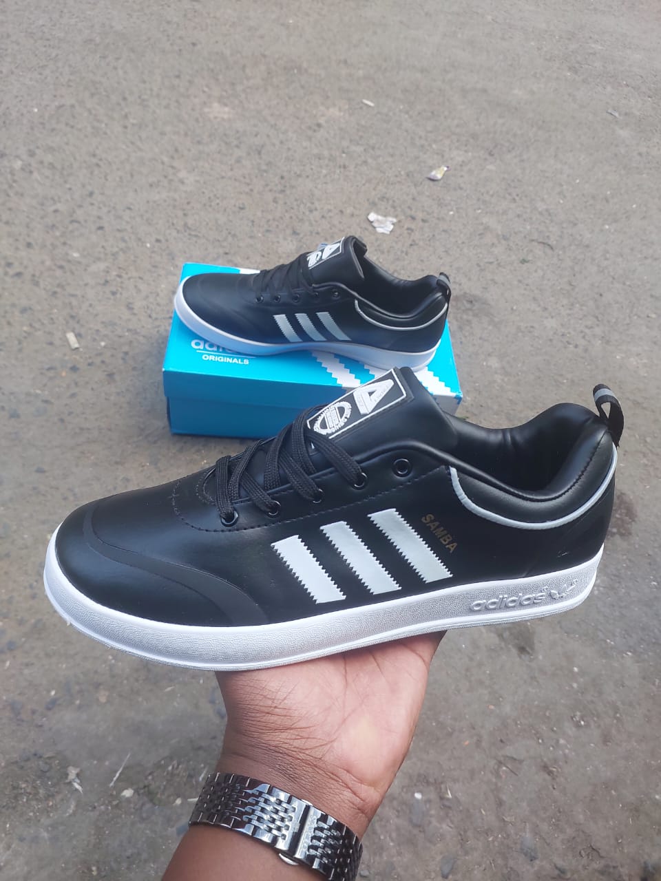 Classic Low-Top Street Sneakers