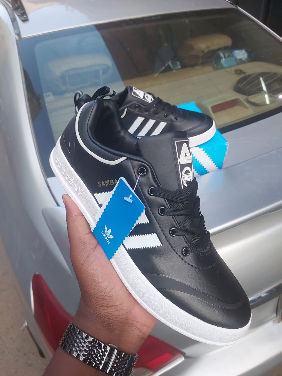 Classic Low-Top Street Sneakers