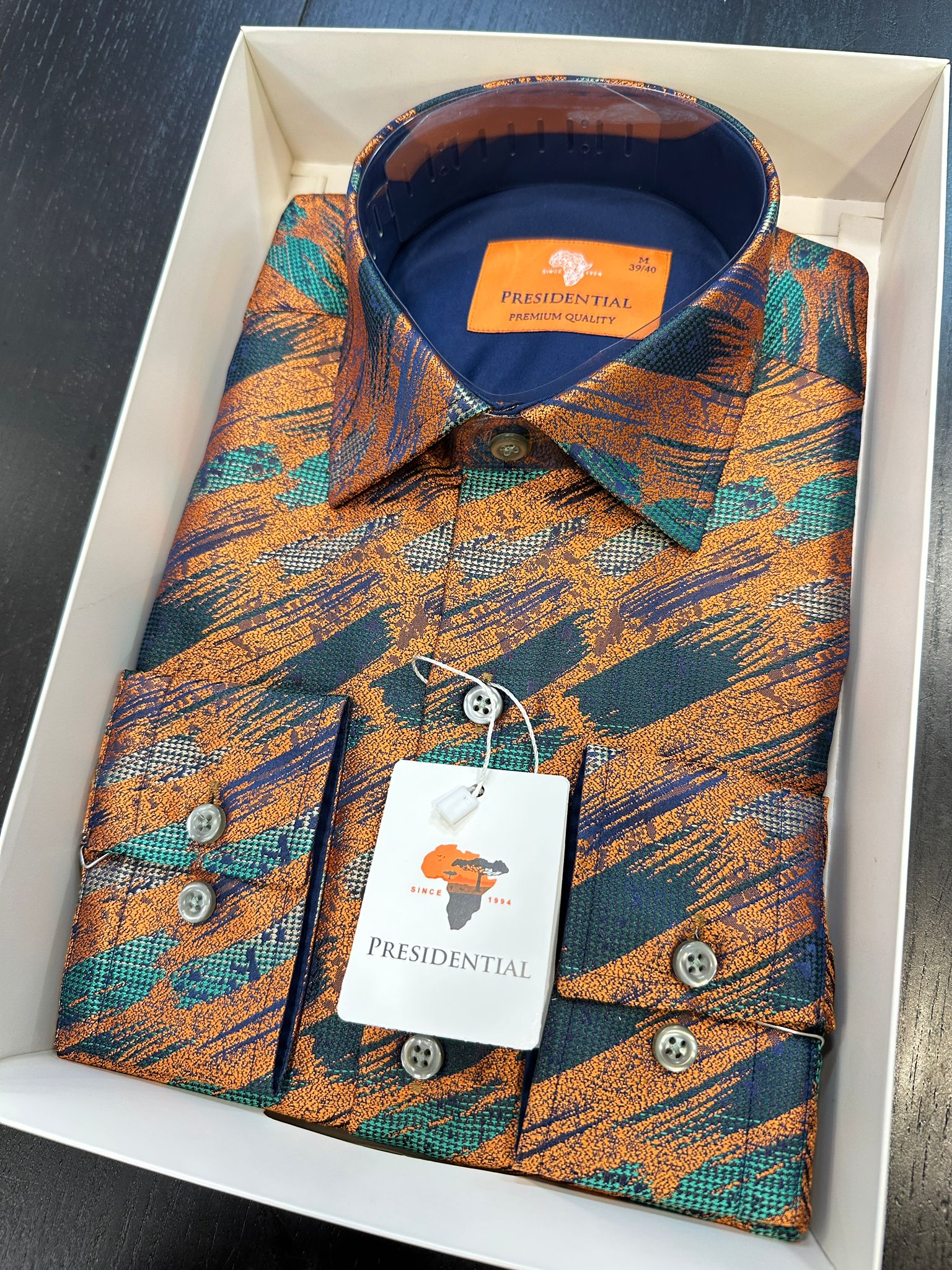 Presidential Premium African Paisley Dress Shirt – Luxury Men’s Button-Up