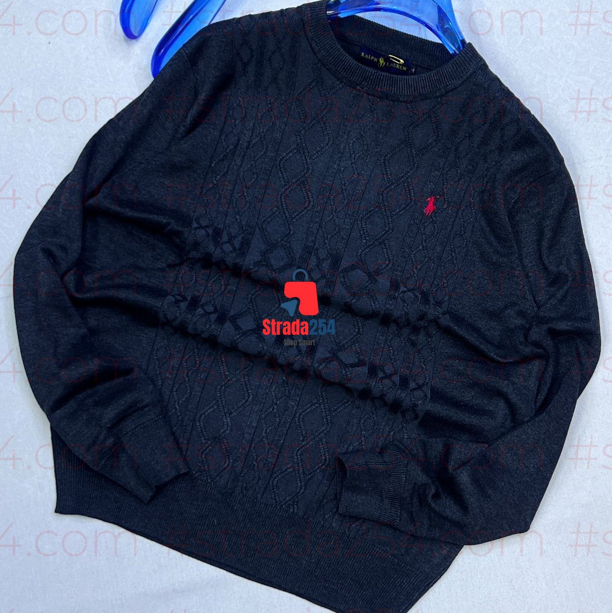 Men’s Textured Cable-Knit Crew Neck Sweater_at