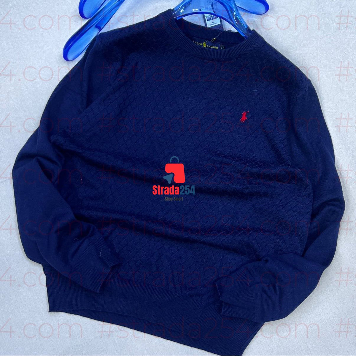 Men’s Textured Cable-Knit Crew Neck Sweater_at