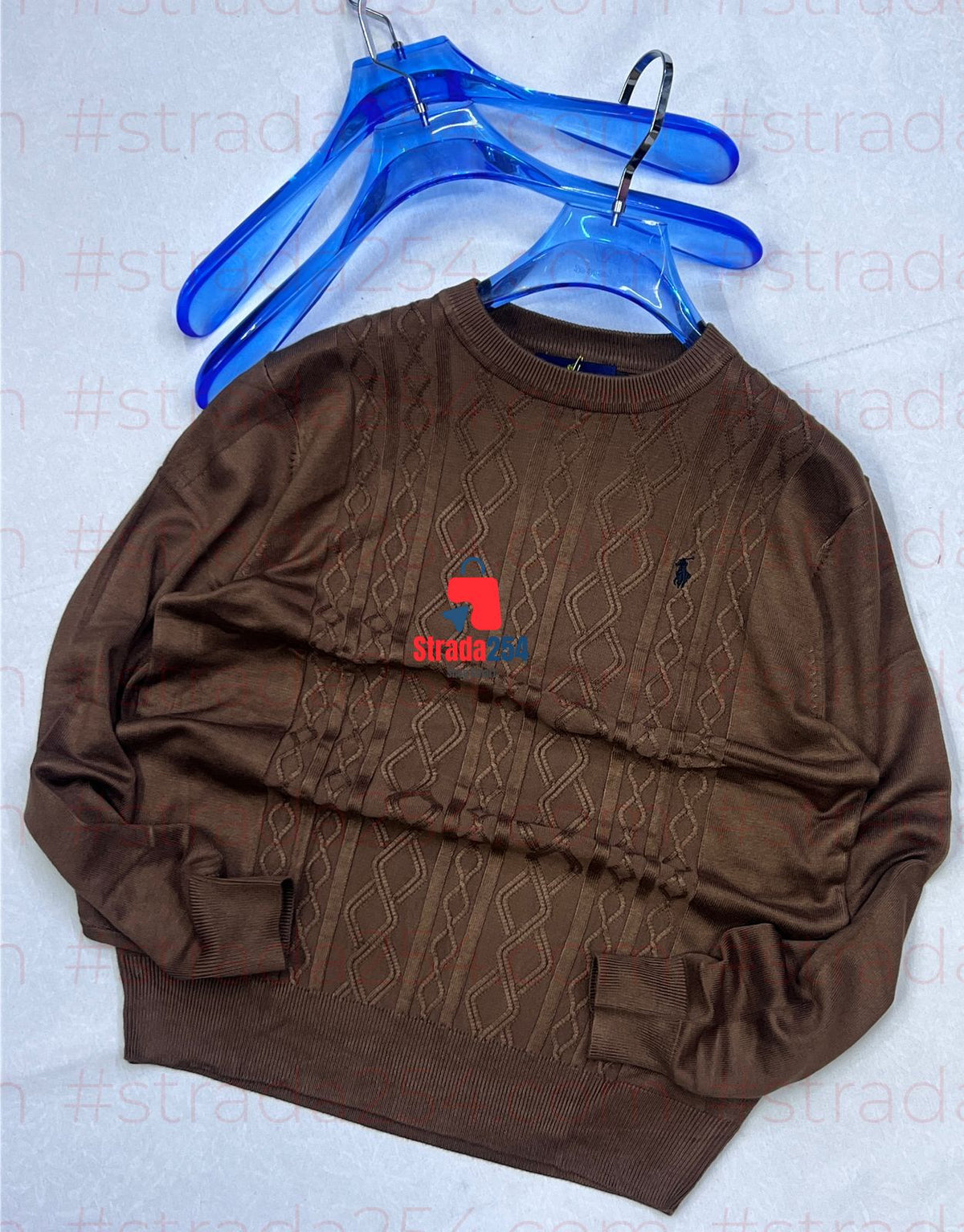Men’s Textured Cable-Knit Crew Neck Sweater_at