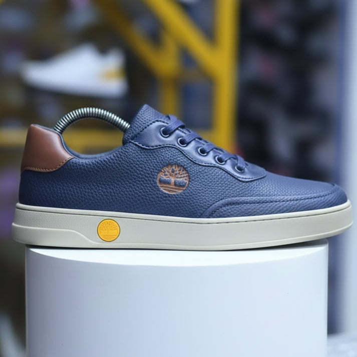 Midnight Flex Low-Top Street Sneakers