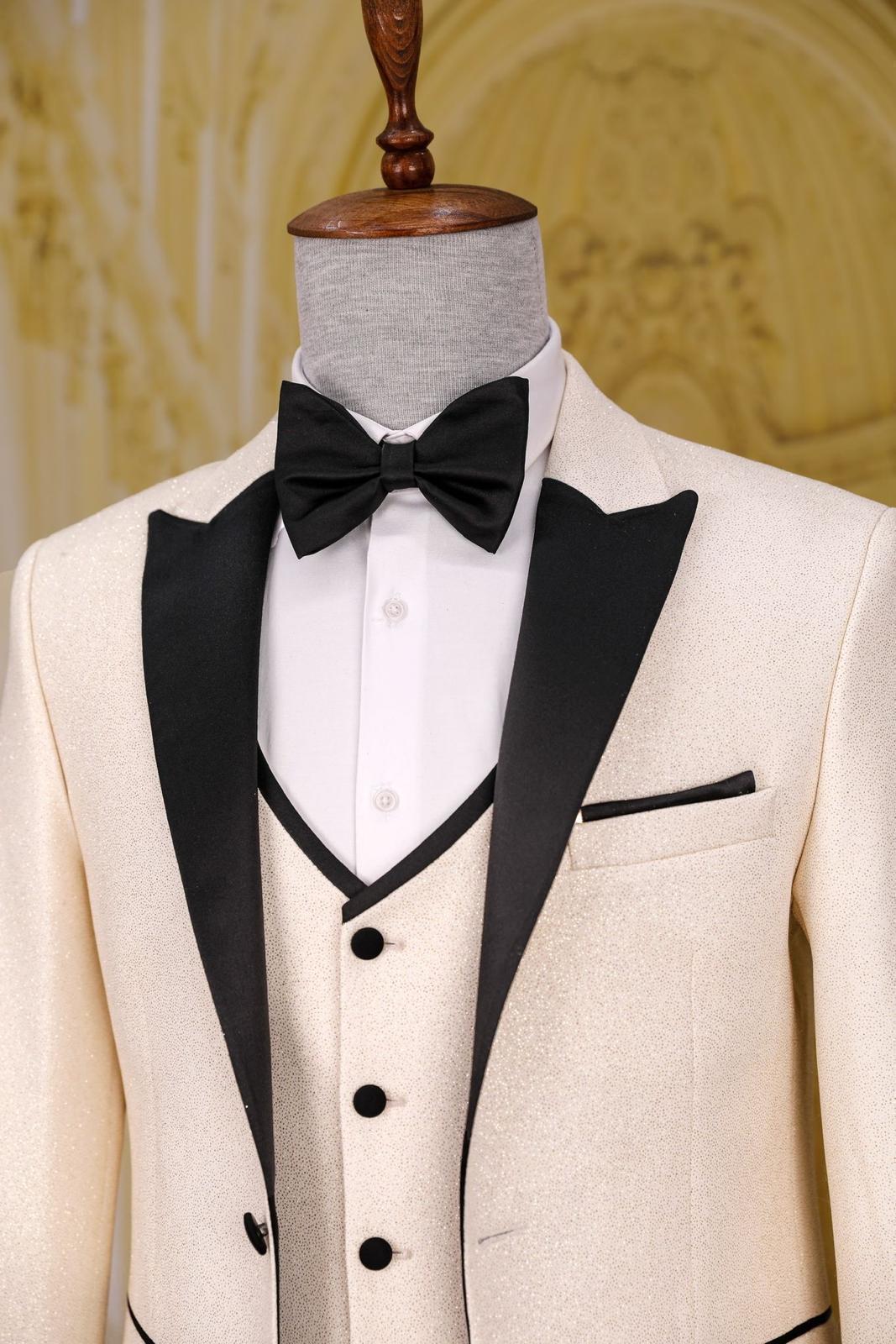 Luxury Men’s Tuxedo Collection – Premium Wedding & Black-Tie Suits