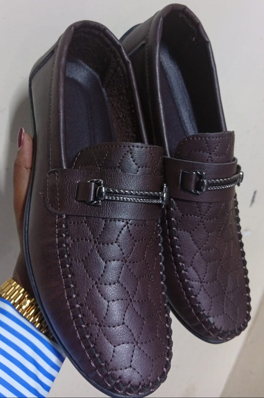 Men’s Leather Loafers with Metal Detail