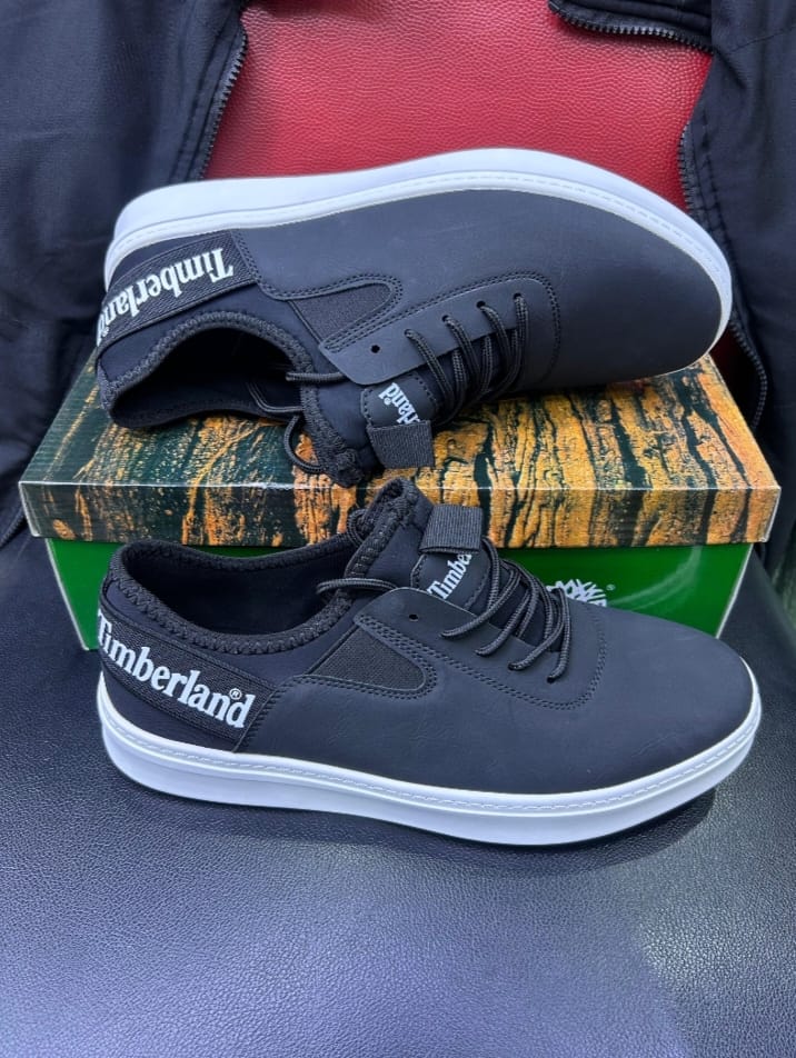 RidgeCraft Sneaker