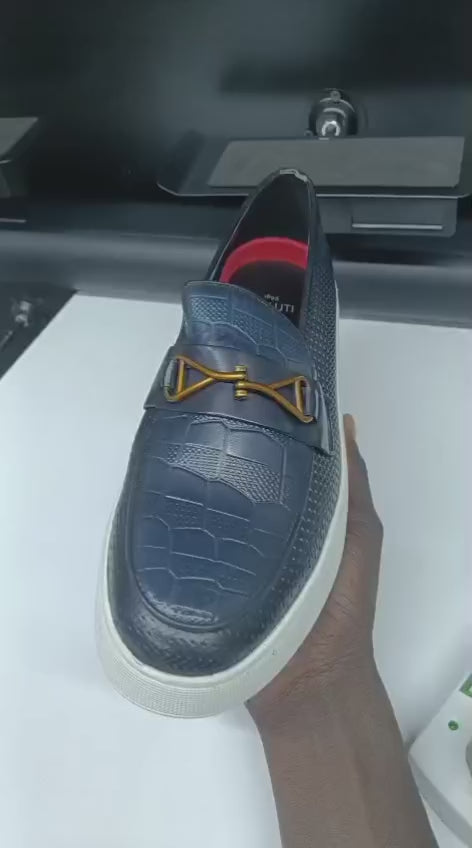 Men’s Luxury Textured Slip-On Loafers