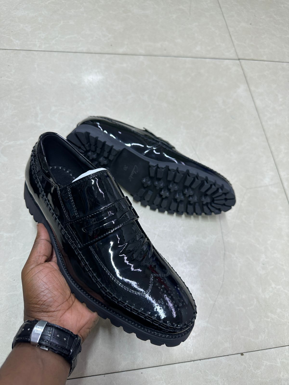 Classic Black Leather Dress Shoes Collection – Formal, Smart & Office-Ready Footwear